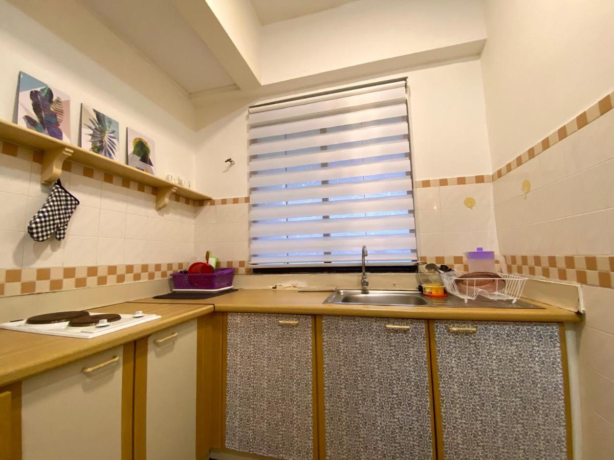 D' Sea View Apartment Порт-Диксон Экстерьер фото